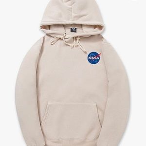 NASA hoodie 🌎